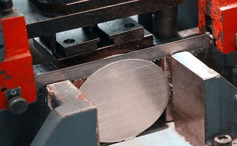 合川影响双金属带锯条使用寿命的主要因素有哪些？